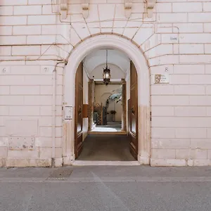 Navona Nest Roma