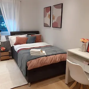 https://new-apartment-kameni-confort-wifi-munich-airport-family.com-bavaria.com